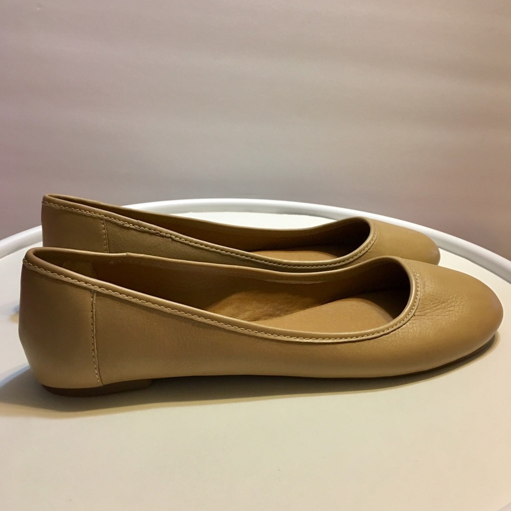 New Size 12 Lucky Brand Leather Tan Ballet Flats - Picture 4 of 4